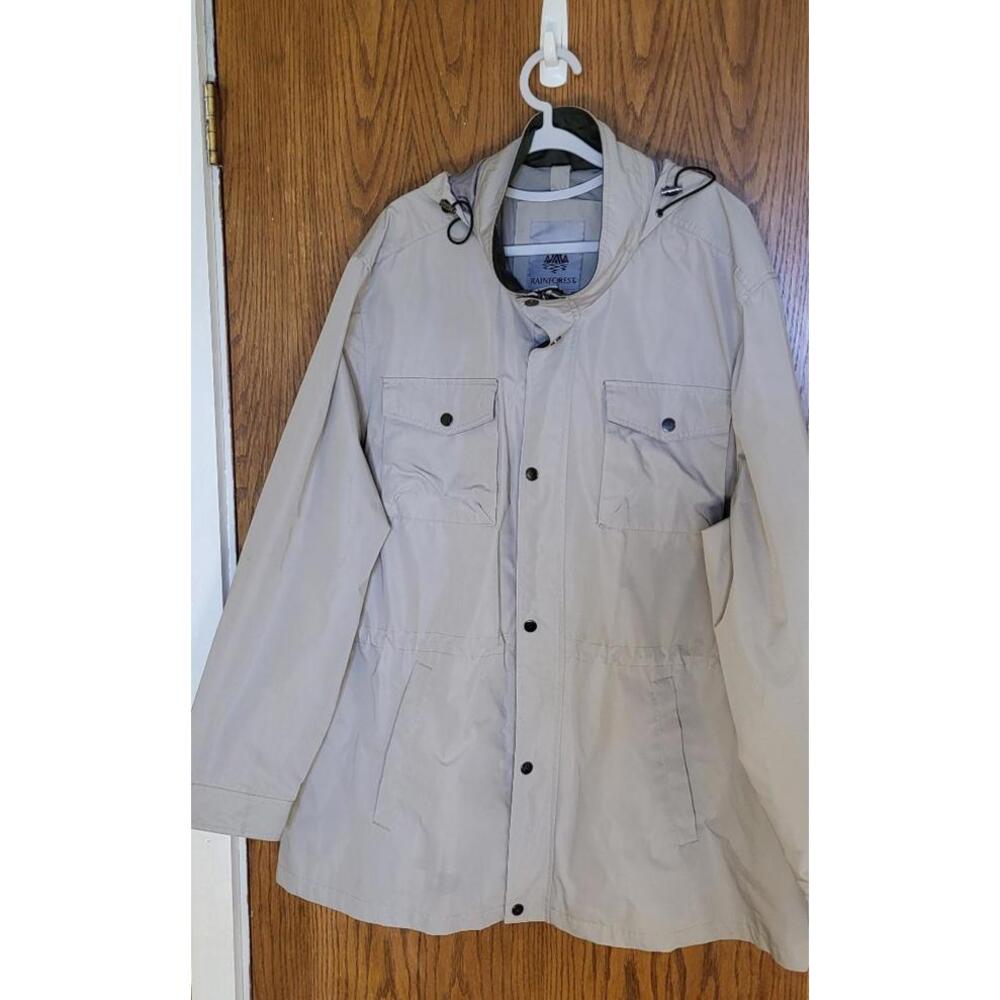 Rainforest Men's lightweight Beige raincoat lined XXL full zipper snap closure